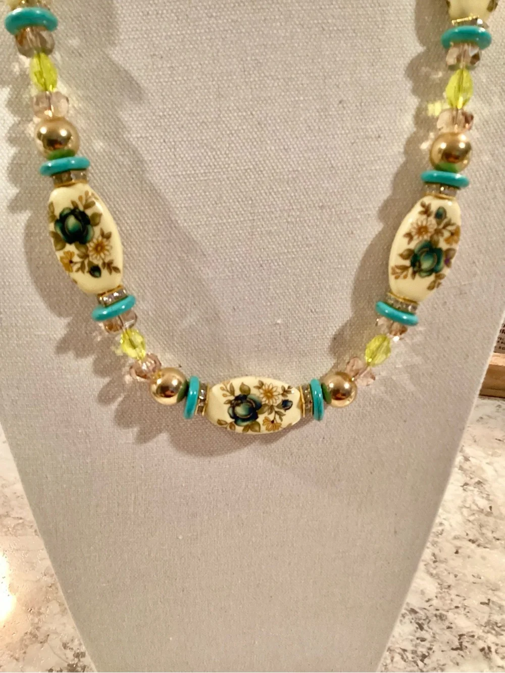 Floral Turquoise Accent Beaded Necklace